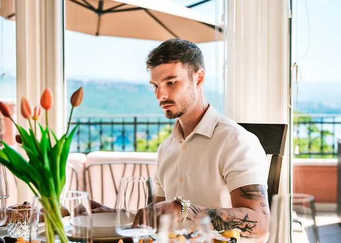 アパート Marid オパティヤ